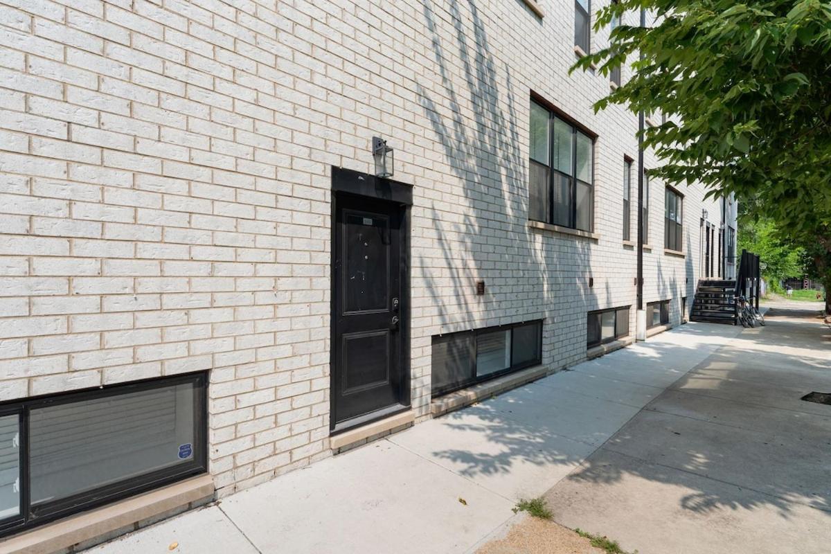 2 Bed & 3 Bath Chicago Condo Dış mekan fotoğraf